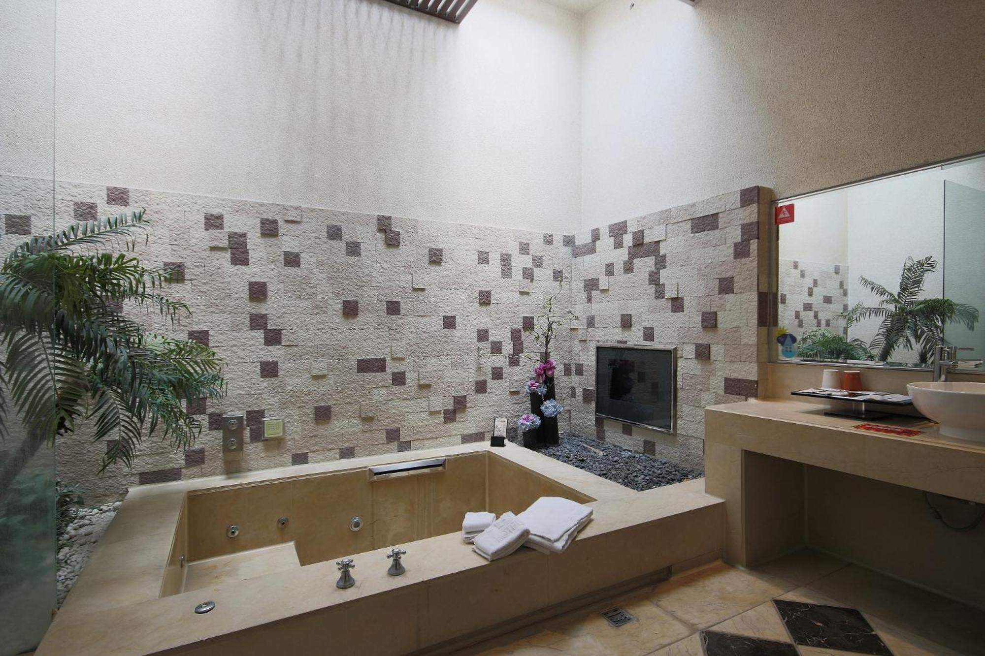 לוקאנג Region Motel מראה חיצוני תמונה